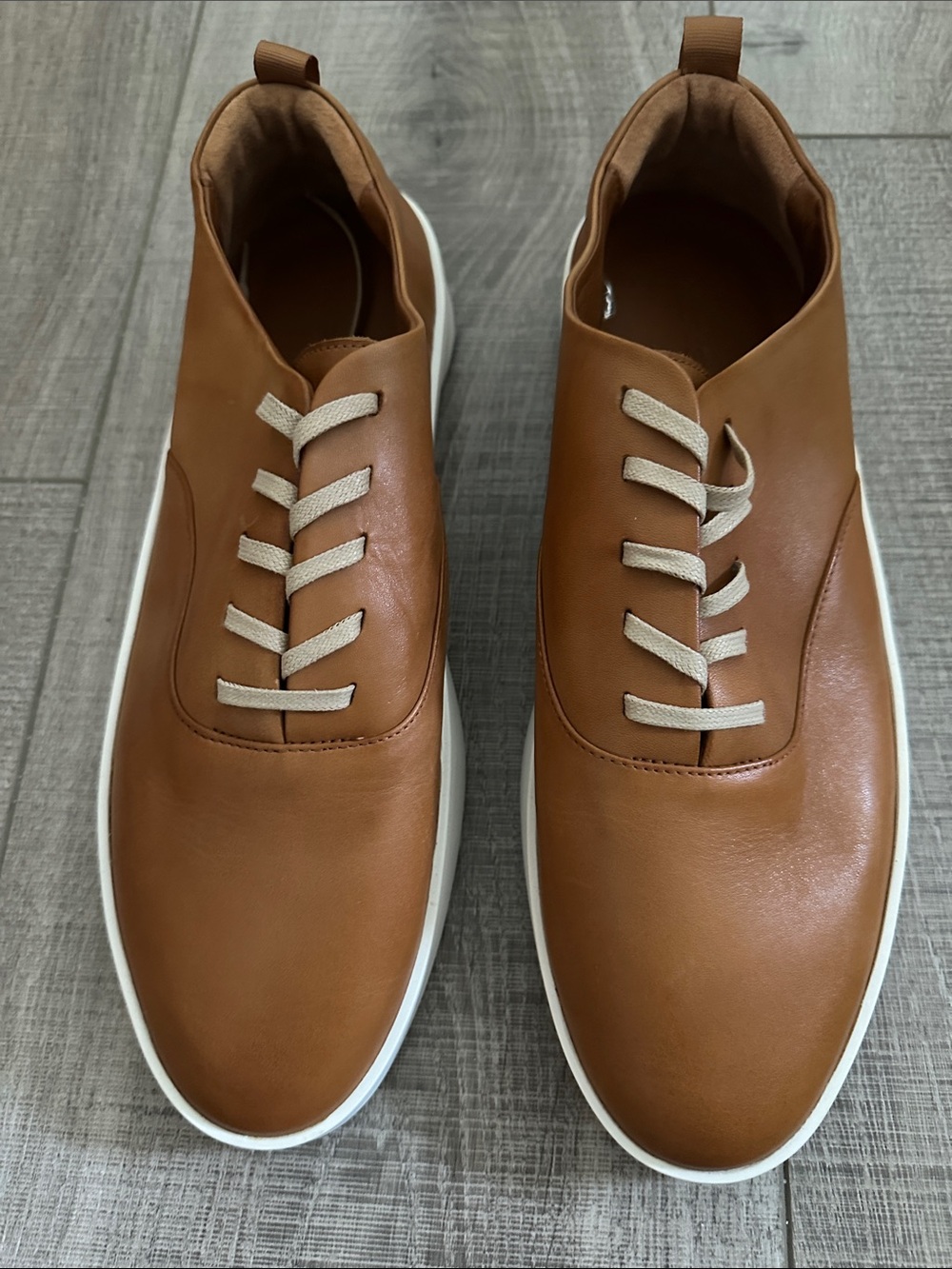 WOLF & SHEPHERD CRUISER LACE-UP SHOES IN HONEY & WHITE - SIZE 11/44 - LIKE NEW